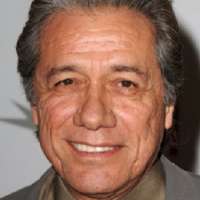   James olmos Edward