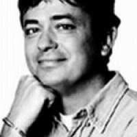  ���� Lippai László