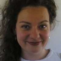  ���� Szabó Gertrúd